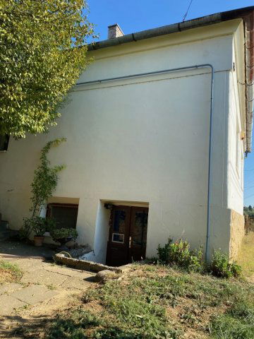 Eladó családi ház, Pécsváradon 49.9 M Ft, 4 szobás