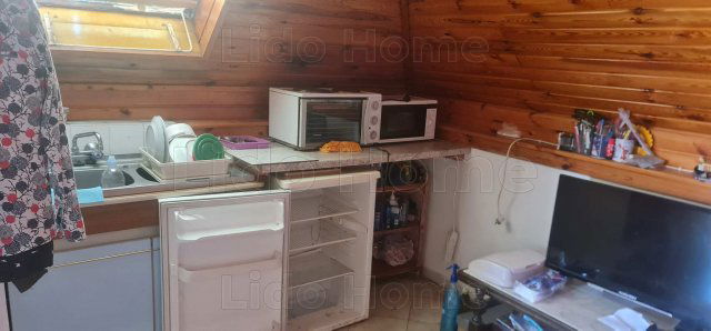 Eladó üzlethelyiség, Balatonlelleén 34 M Ft
