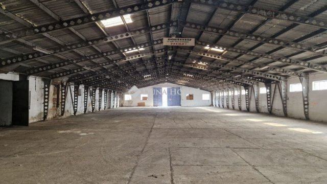 Kiadó ipari ingatlan, Pátyon, Erkel utcában 500 E Ft / hó