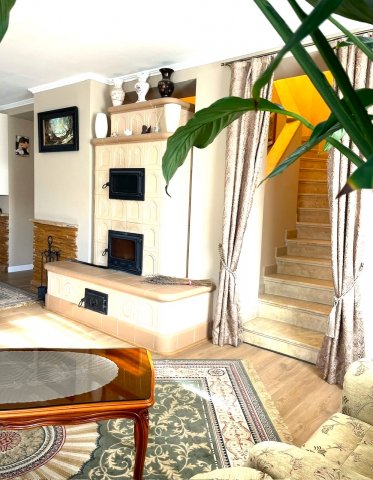 Eladó családi ház, Zalakaroson 145 M Ft, 5+2 szobás