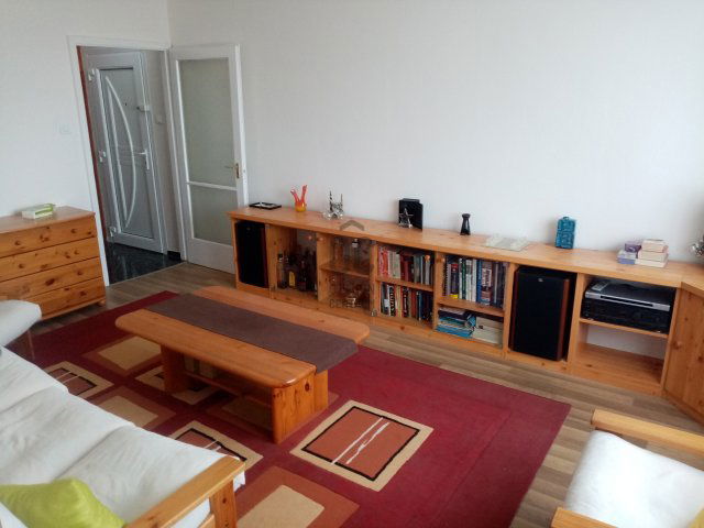 Kiadó panellakás, albérlet, Nyíregyházán 150 E Ft / hó