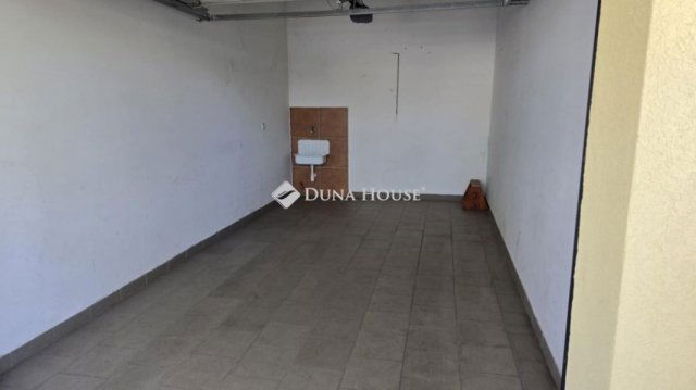 Kiadó családi ház, albérlet, Debrecenben 460 E Ft / hó