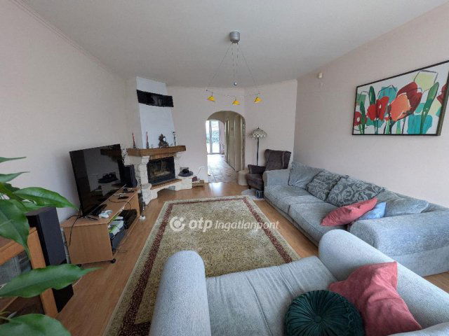 Eladó sorház, Debrecenben 174.99 M Ft, 5 szobás