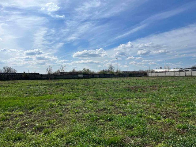 Kiadó telek, Miskolcon 250 E Ft / hó / költözzbe.hu