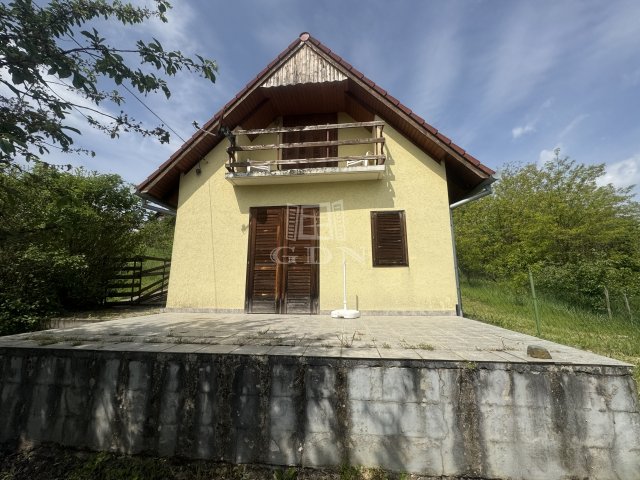 Eladó nyaraló, Báron 16.5 M Ft, 1 szobás / költözzbe.hu