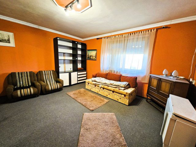 Eladó családi ház, Kiskunhalason 31 M Ft, 3 szobás