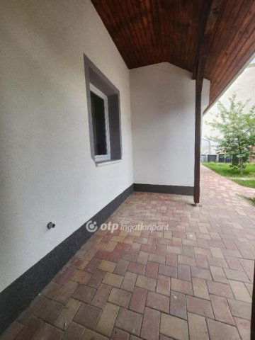 Eladó téglalakás, Budapesten, XX. kerületben 69.89 M Ft