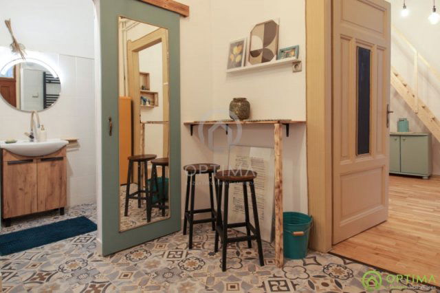 Eladó téglalakás, Budapesten, IX. kerületben, Ernő utcában