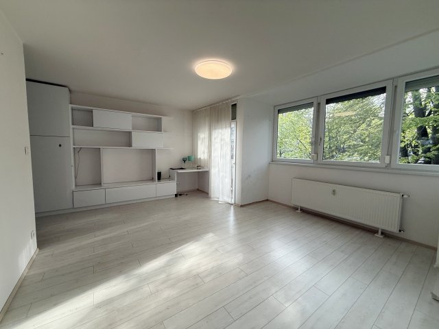Eladó téglalakás, Budapesten, II. kerületben, Szépvölgyi úton