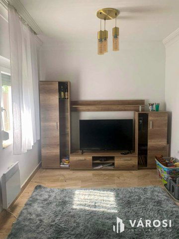 Eladó nyaraló, Gyomaendrődön 75 M Ft, 5 szobás