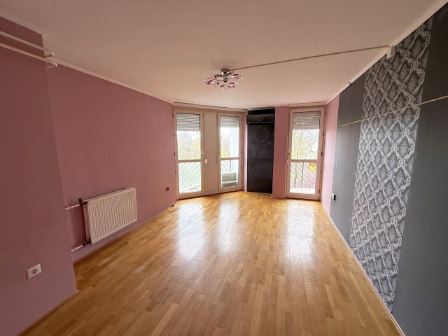 Eladó téglalakás, Siófokon 54.9 M Ft, 2+1 szobás