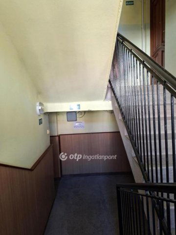 Eladó téglalakás, Hajdúböszörményen 65 M Ft, 2 szobás