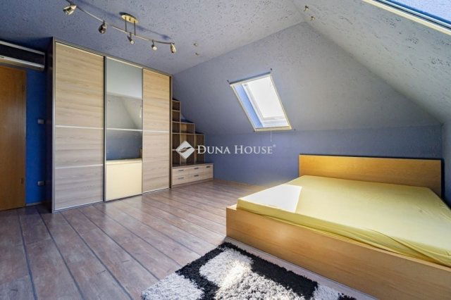 Eladó családi ház, Budapesten, XVIII. kerületben 158.9 M Ft