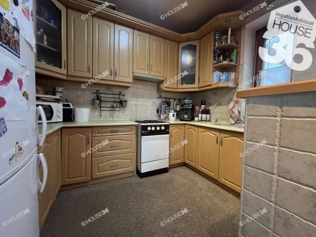 Eladó családi ház, Kecskeméten 74.9 M Ft, 4 szobás