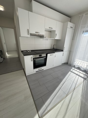 Kiadó téglalakás, albérlet, Veszprémben 250 E Ft / hó