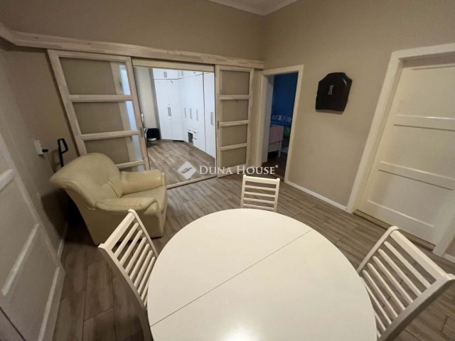 Eladó családi ház, Monoron 105 M Ft, 4 szobás