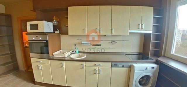 Eladó panellakás, Pécsett, Nagy Imre úton 39.9 M Ft, 1+1 szobás