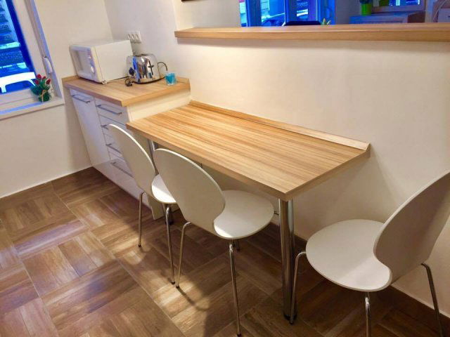 Kiadó téglalakás, albérlet, Pécsett, M. utcában 200 E Ft / hó