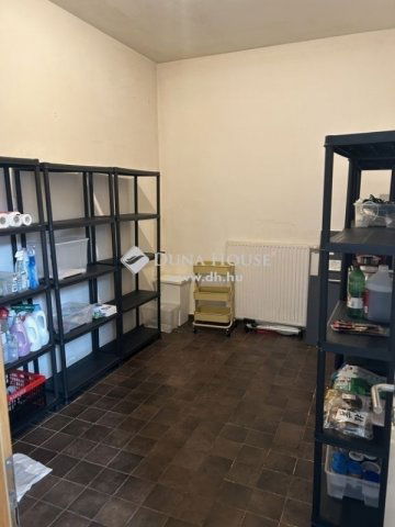 Eladó családi ház, Nagykovácsiban 350 M Ft, 5 szobás