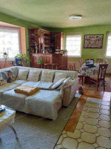 Eladó családi ház, Kecskeméten 95 M Ft, 4 szobás