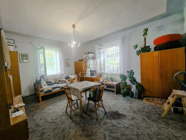 Eladó családi ház, Sülysápon 25.99 M Ft, 2+1 szobás