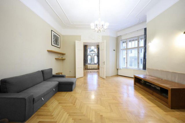 Eladó téglalakás, Budapesten, VI. kerületben 175.9 M Ft