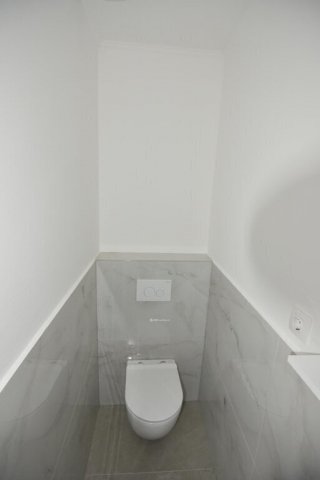 Eladó nyaraló, Fonyódon 99 M Ft, 2 szobás / költözzbe.hu