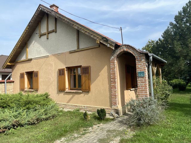 Eladó családi ház, Felsőzsolcán 42 M Ft, 3 szobás