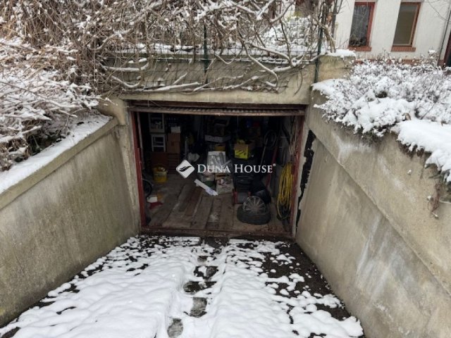 Eladó családi ház, Budapesten, XVIII. kerületben 129.9 M Ft