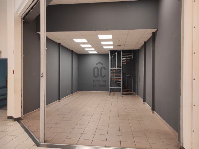 Kiadó ipari ingatlan, Budapesten, XV. kerületben 450 E Ft / hó