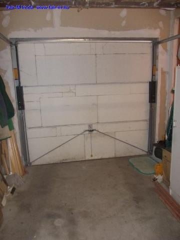 Eladó családi ház, Hódmezővásárhelyen 17.5 M Ft, 4 szobás