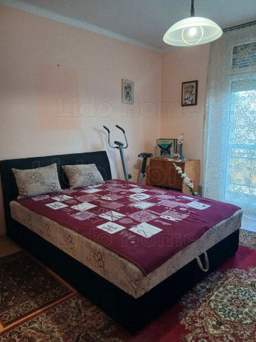 Eladó téglalakás, Tatabányán 46.5 M Ft, 2+1 szobás