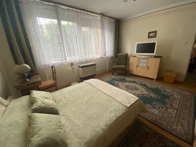Eladó téglalakás, Hajdúböszörményen 38 M Ft, 2 szobás