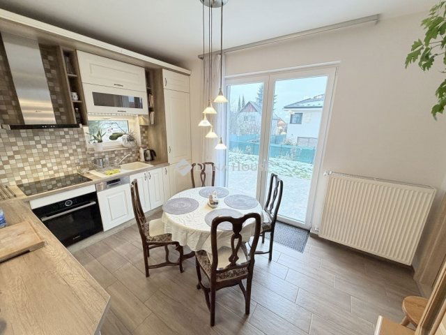 Eladó családi ház, Budapesten, XVII. kerületben 138 M Ft