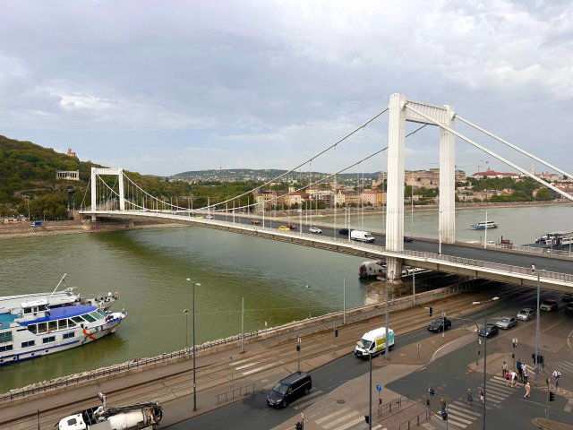 Kiadó téglalakás, albérlet, Budapesten, V. kerületben, 2 szobás