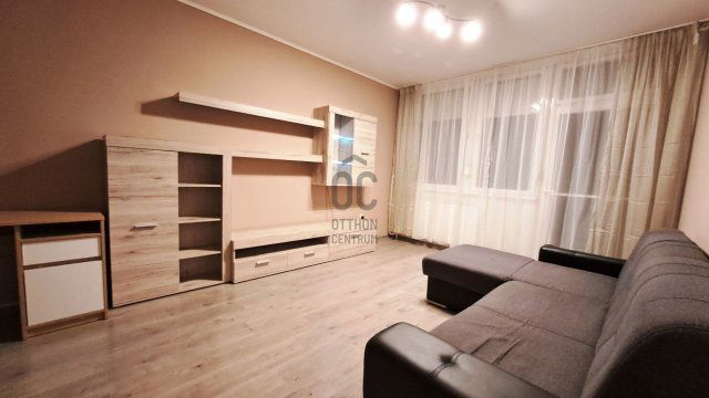 Kiadó panellakás, albérlet, Debrecenben, Görgey utcában