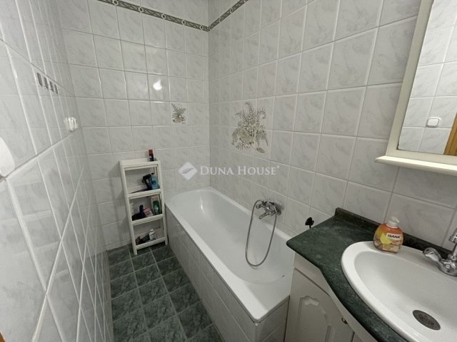 Eladó téglalakás, Budapesten, XVI. kerületben 75 M Ft