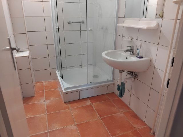 Eladó téglalakás, Pécsett 58 M Ft, 2+1 szobás