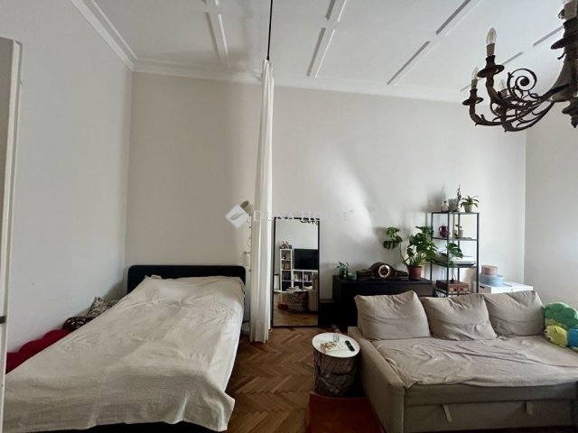 Eladó téglalakás, Budapesten, XI. kerületben 115 M Ft, 1 szobás