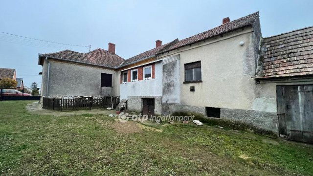 Eladó családi ház, Marcalgergelyin 21.9 M Ft, 3+1 szobás