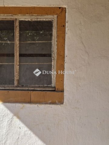 Eladó családi ház, Budapesten, II. kerületben 26.9 M Ft