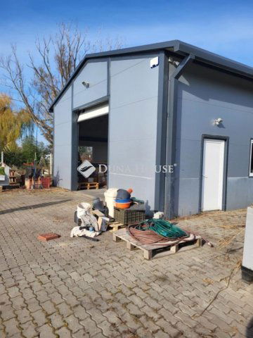 Kiadó ipari ingatlan, Szadán 550 E Ft / hó / költözzbe.hu