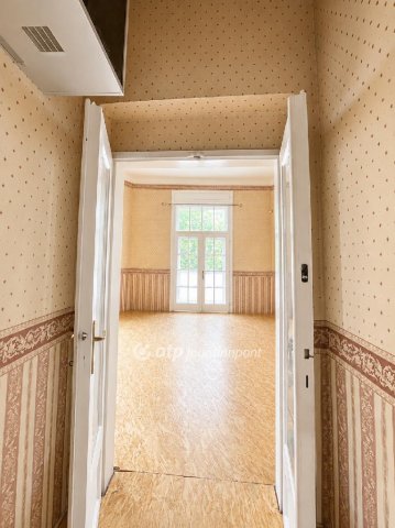 Eladó téglalakás, Egerben 85 M Ft, 3 szobás