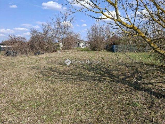 Eladó telek, Székesfehérvárott 95 M Ft / költözzbe.hu