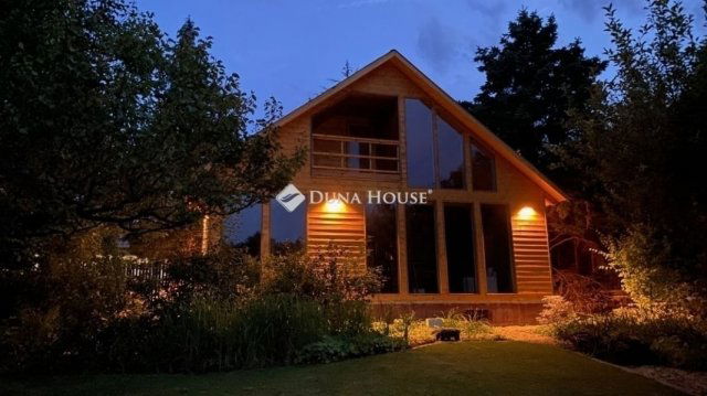 Eladó családi ház, Nagykovácsiban 85 M Ft, 1 szobás