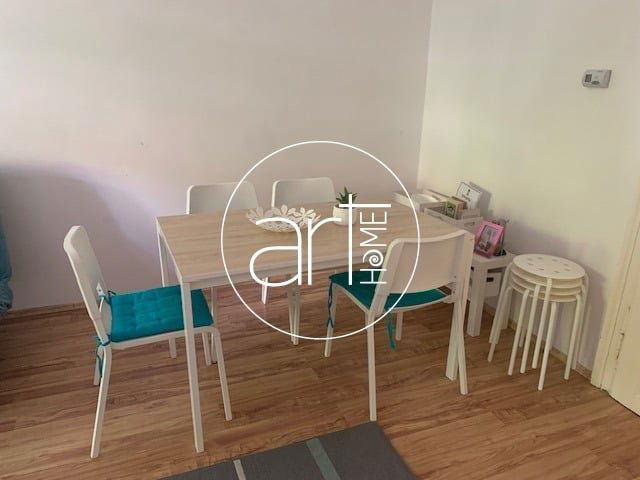 Kiadó téglalakás, albérlet, Szegeden, Mátyás király téren