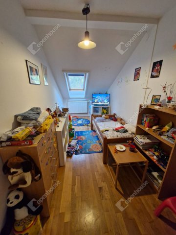 Eladó téglalakás, Nagykanizsán 64.5 M Ft, 6 szobás