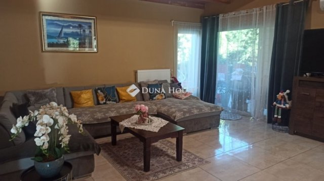 Eladó családi ház, Érden 158 M Ft, 4 szobás