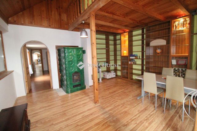 Eladó családi ház, Olaszfán 40.013 M Ft, 5 szobás