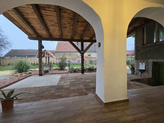 Eladó családi ház, Agyagosszergényben 78 M Ft, 4 szobás